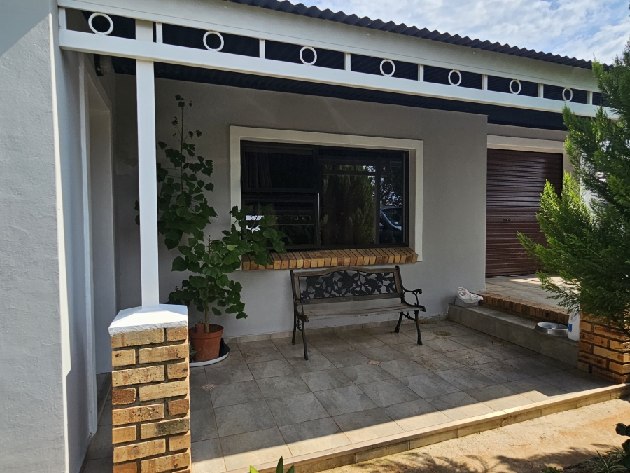 3 Bedroom Property for Sale in Camelot Northern Cape